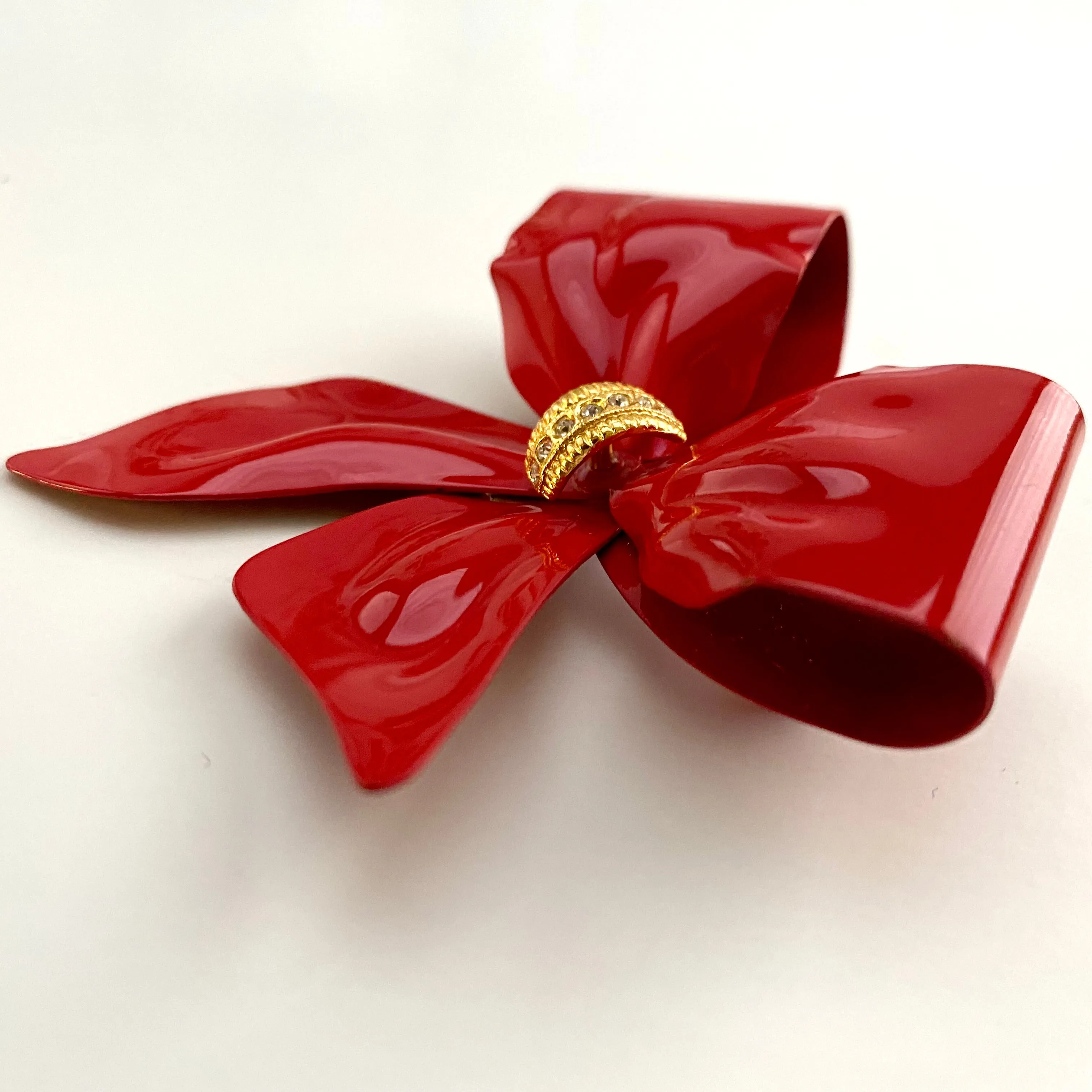 1960s Enamel Bow Brooch