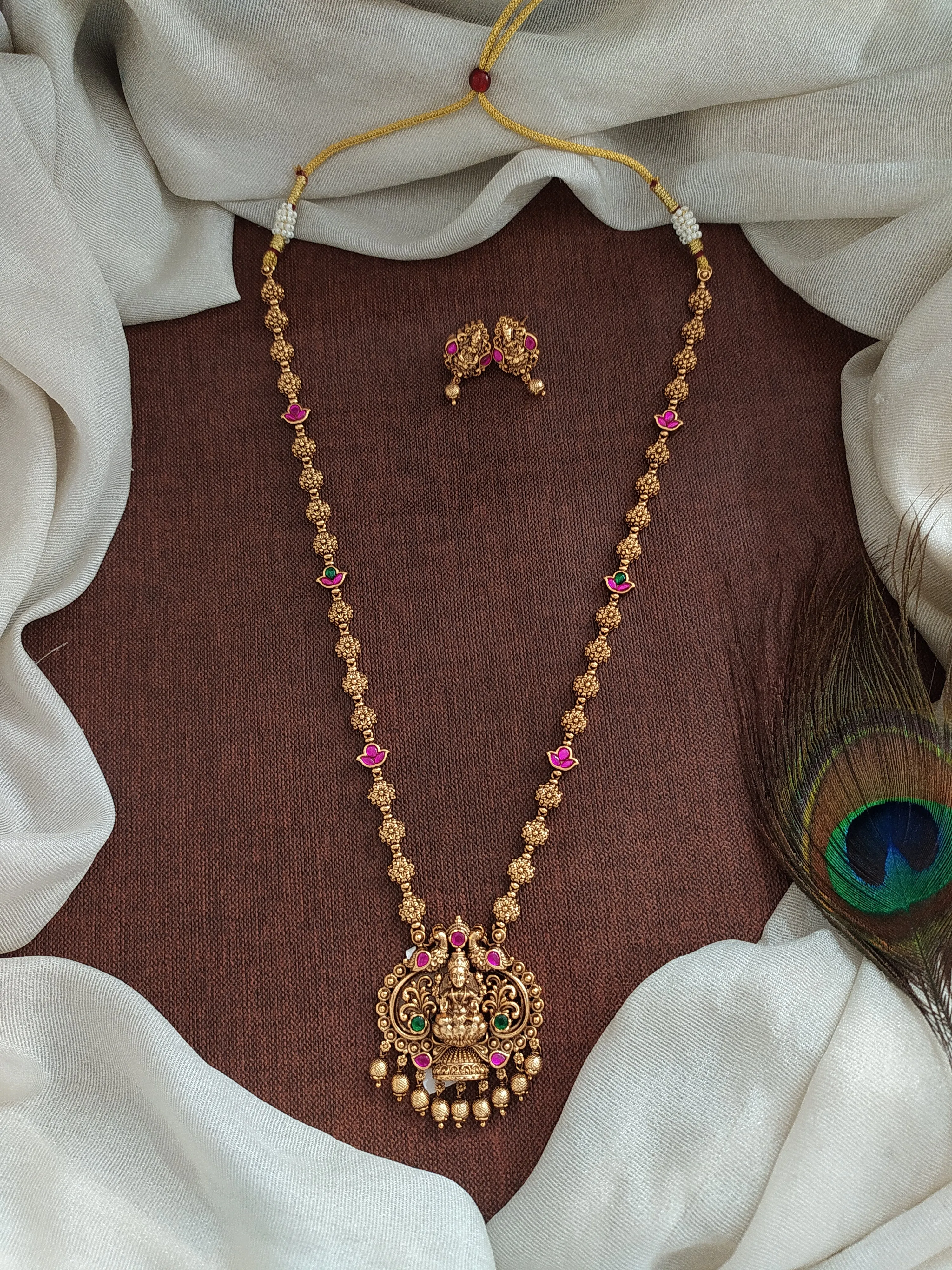 Antique Lakshmi Mala Set with Jadau Kundan Stones & Matching Studs