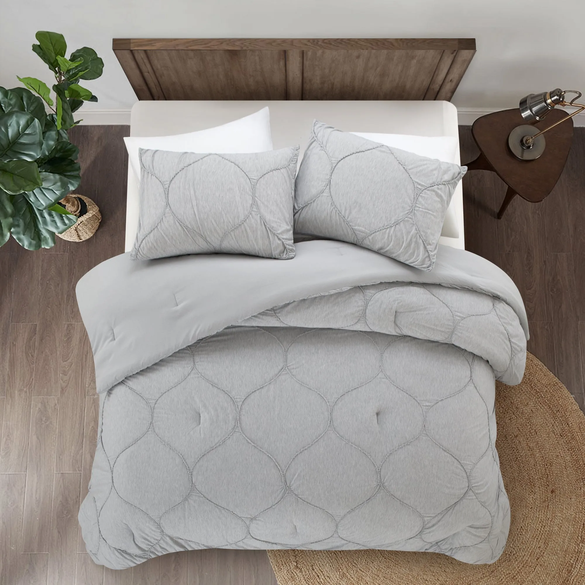 Eugene Comforter Set