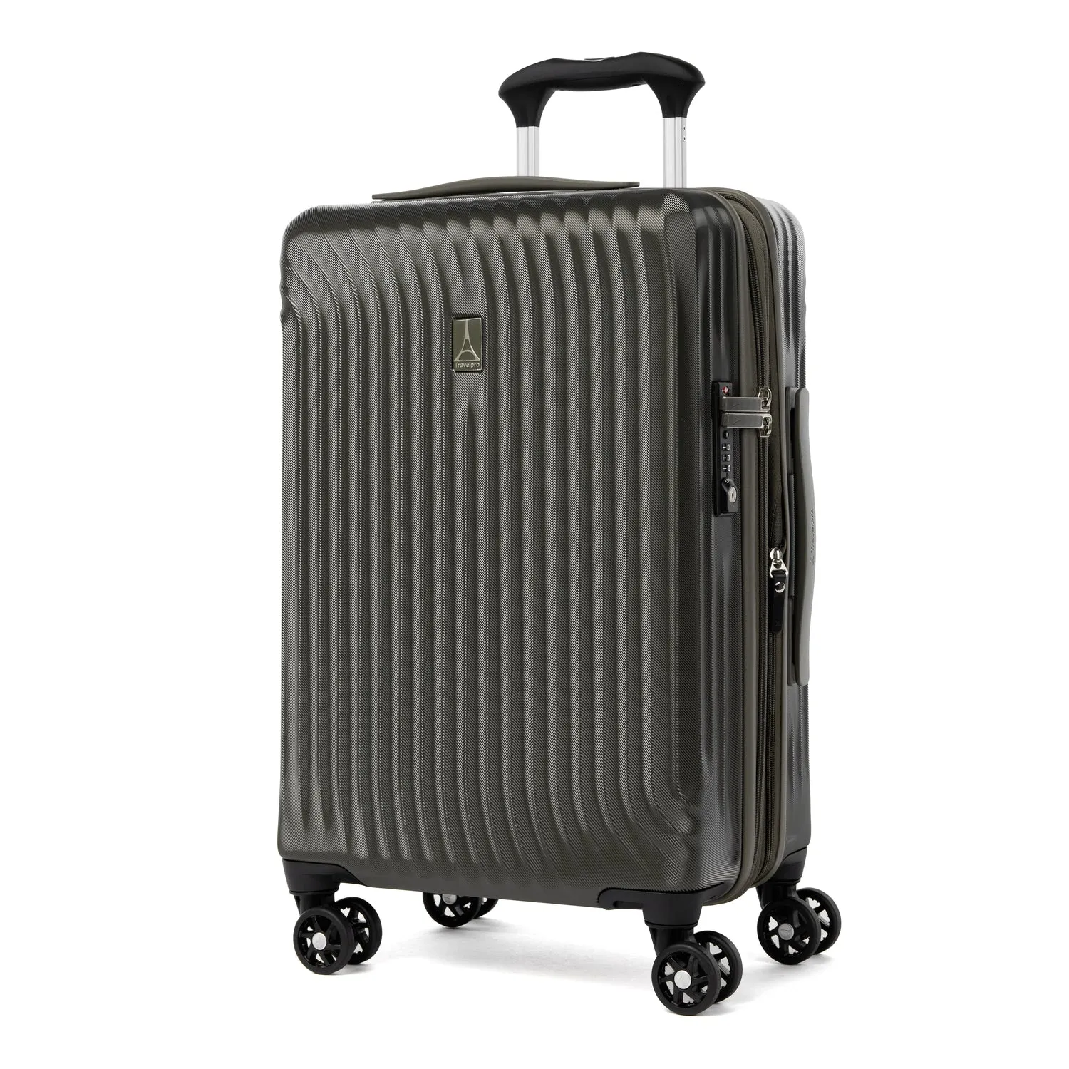 Maxlite® Air Carry-On / Medium Check-in Hardside Expandable Spinner Luggage Set