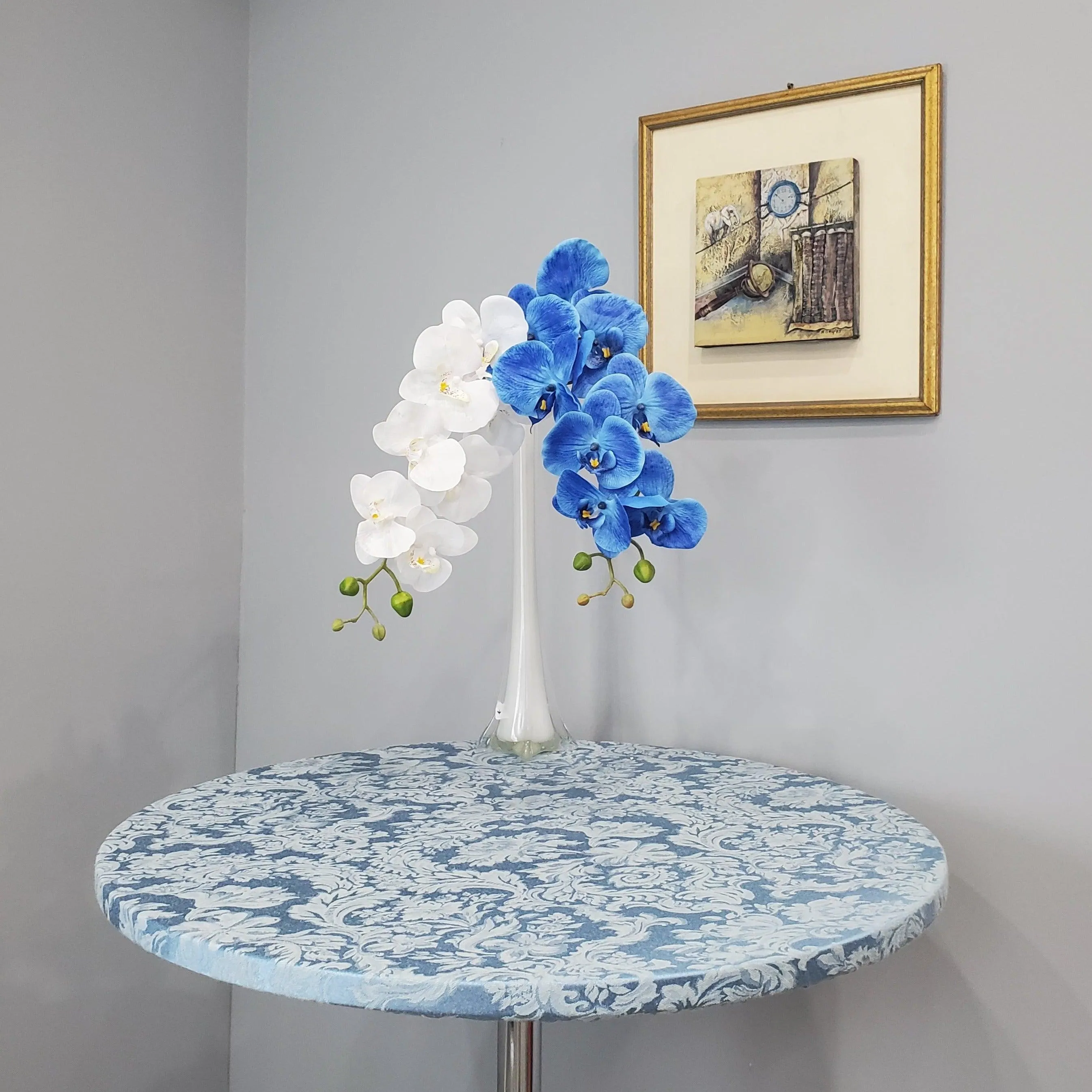 Round Miranda Damask Table Topper With Elastic