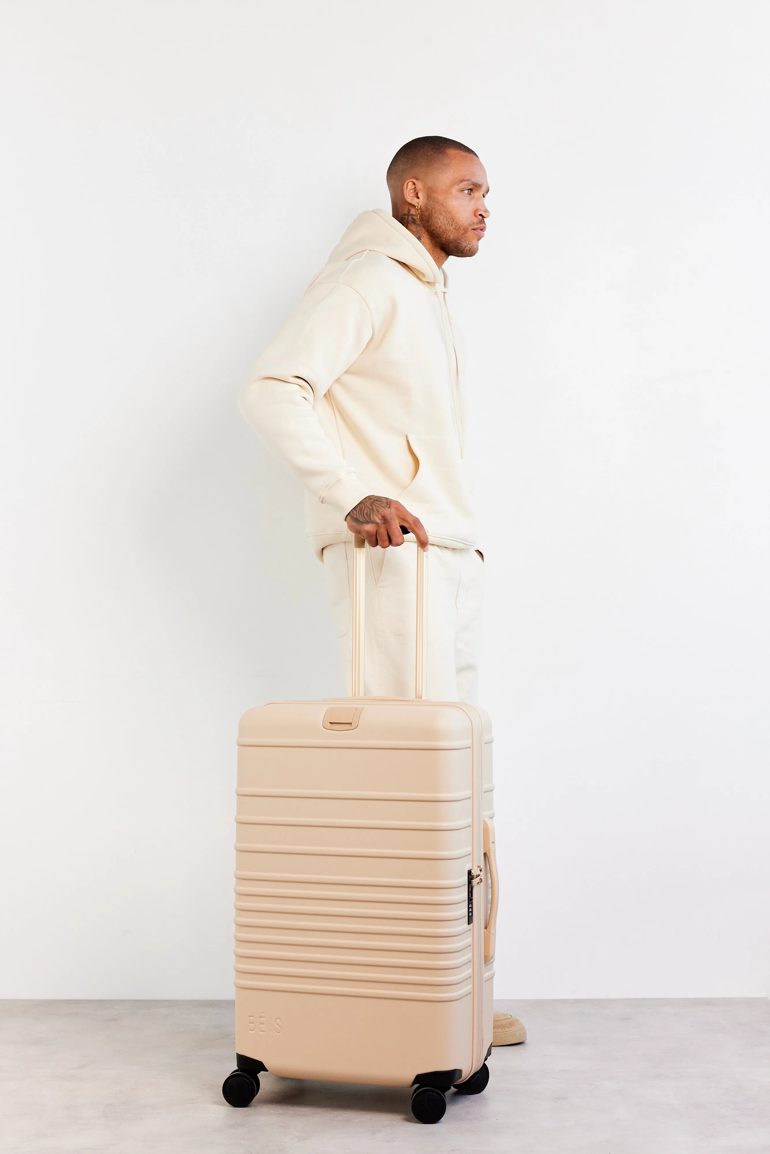 The Medium Check-In Roller in Beige